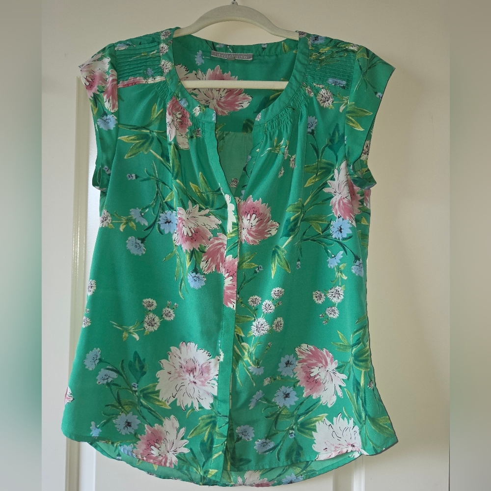 Daniel Rainn Green Floral Blouse